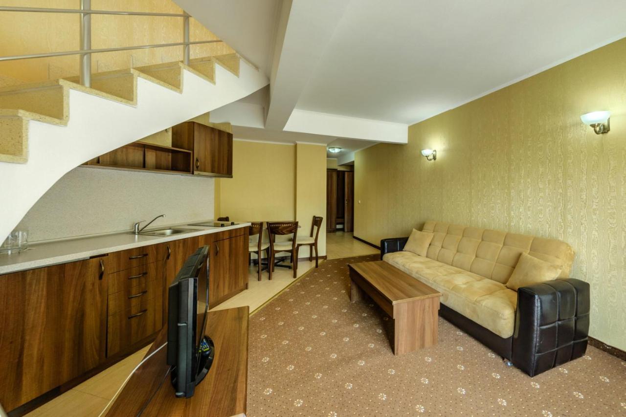 Хотел Магнолия, Hotel Magnoliya Panicsiste Kültér fotó