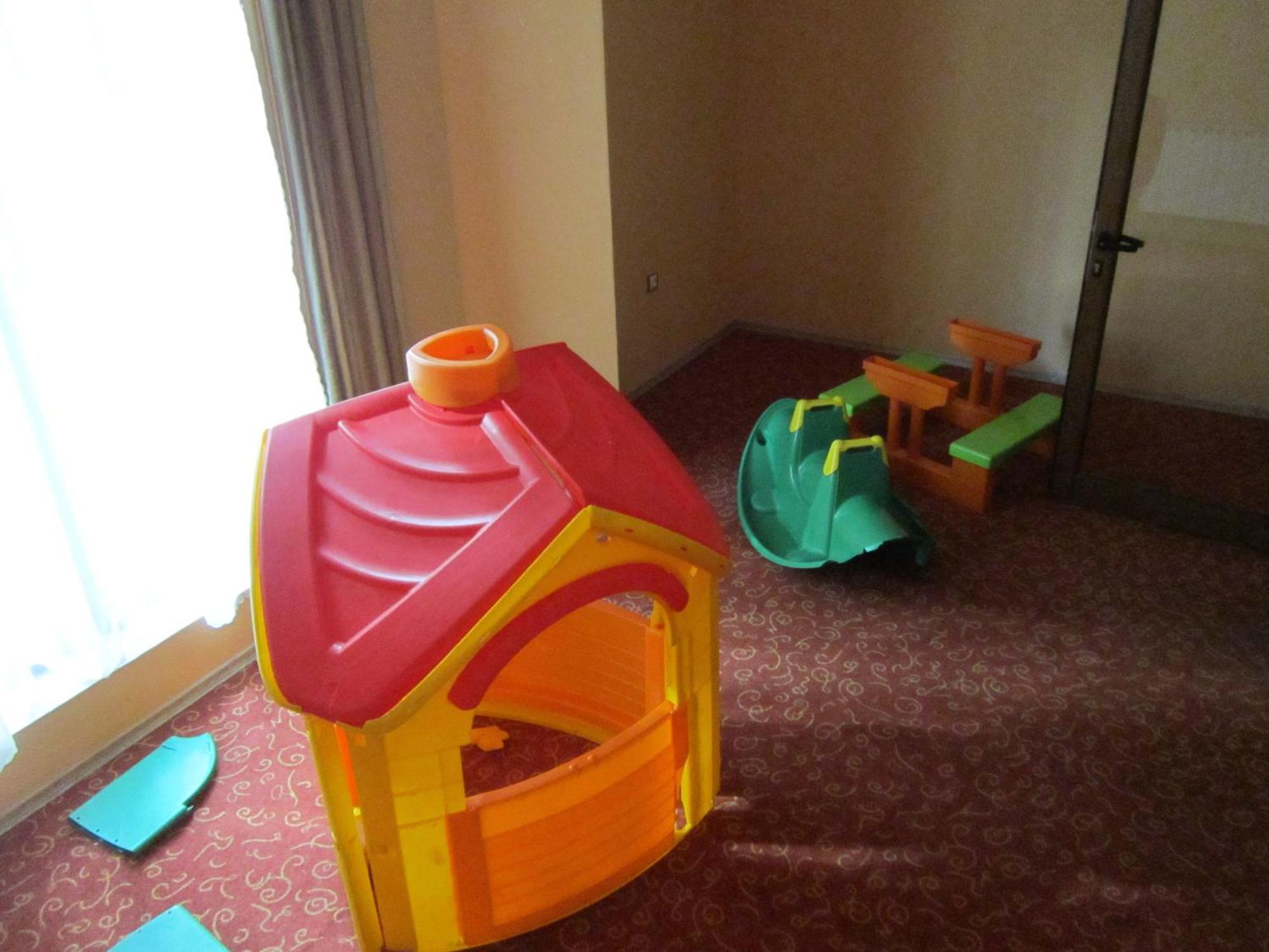 Хотел Магнолия, Hotel Magnoliya Panicsiste Kültér fotó