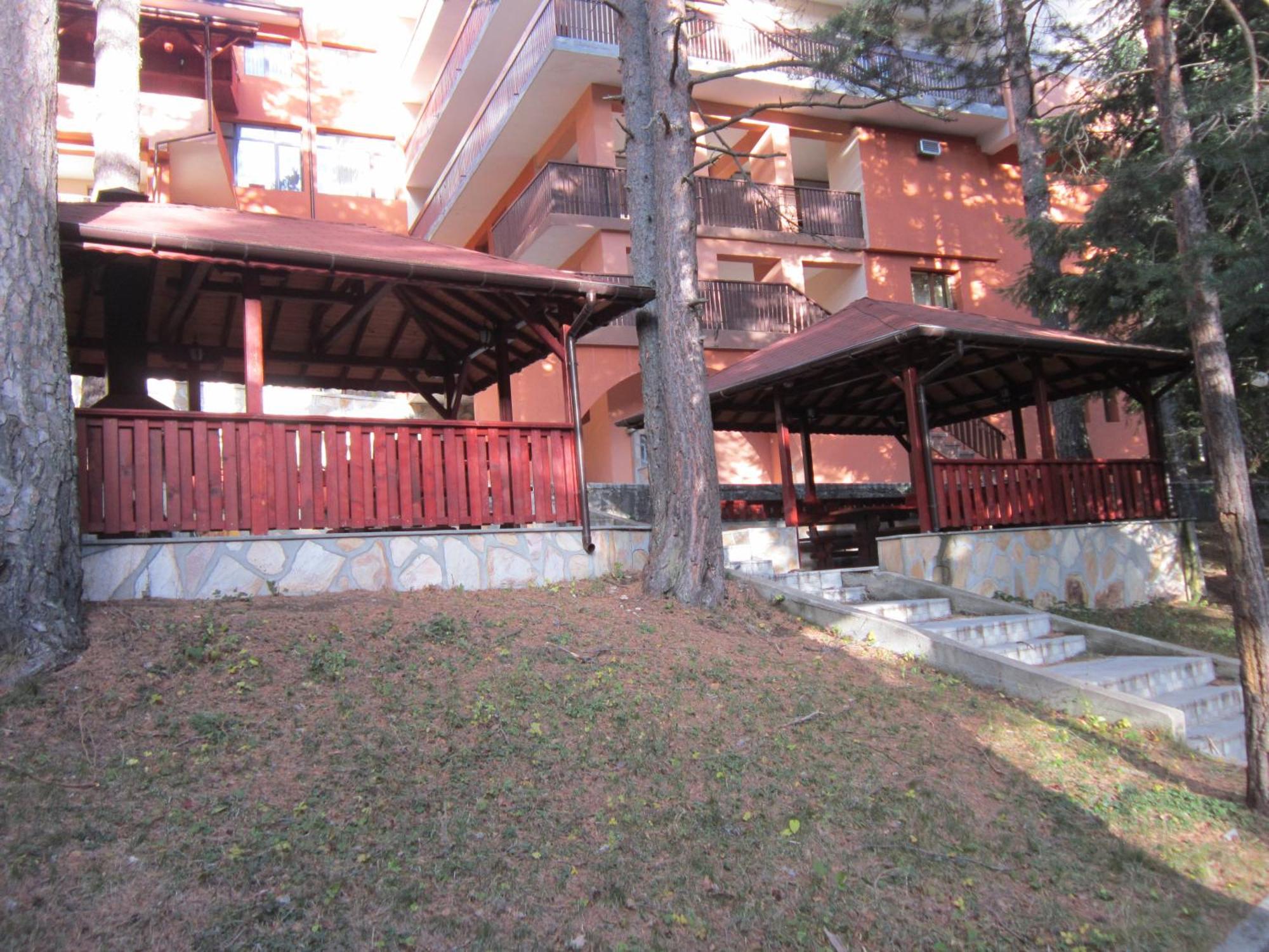 Хотел Магнолия, Hotel Magnoliya Panicsiste Kültér fotó